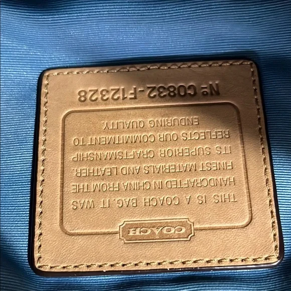 Coach Signature Monogram Shoulder Bag - Authentic - Picture 12 of 16